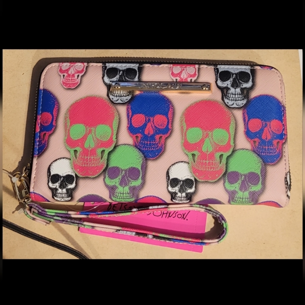 Betsy johnson multi color ling wallet w strap
